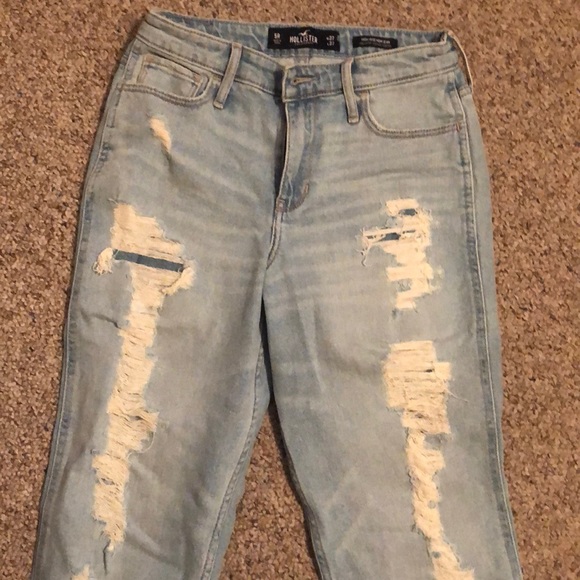 mom jeans hollister